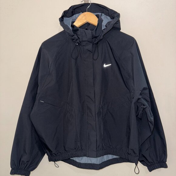 Nike Storm-Fit Swift Running Windbreaker Jacket Black FB7492-010 Women's M NEW - Picture 1 of 16